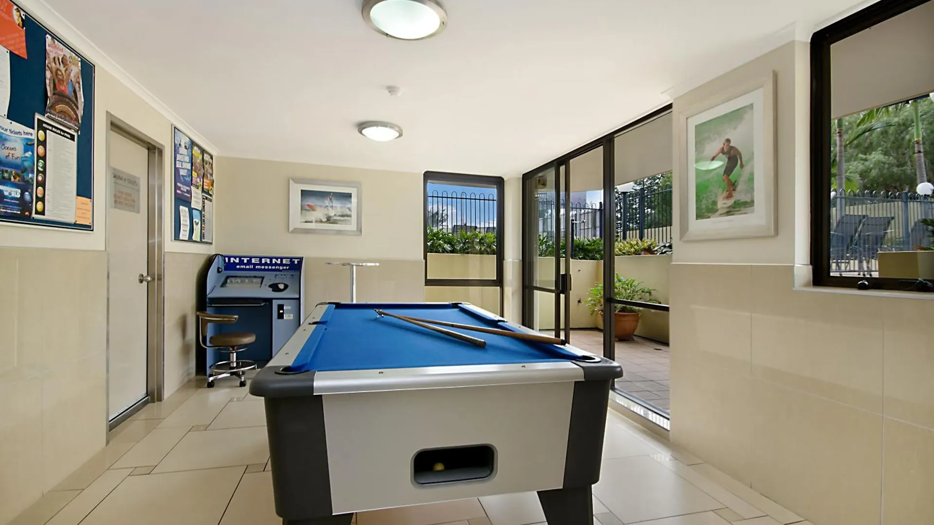 Seaview Resort Mooloolaba 4*,  Australia